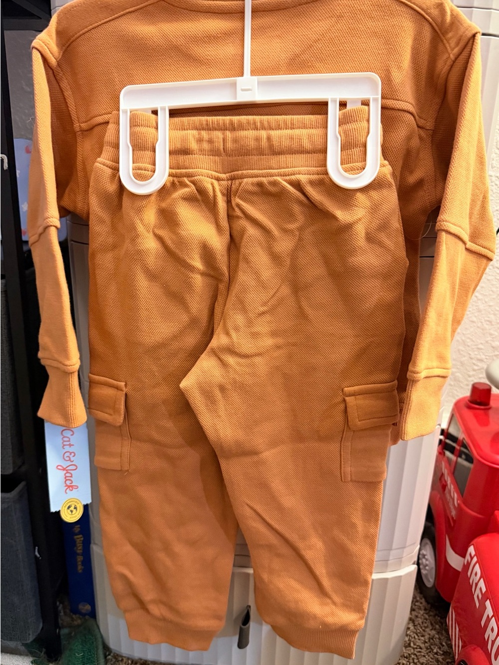 Cat & Jack Kids Matching Set Sweatshirt and Pants - Picture 2 of 3